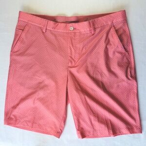 Greg Norman ML75 Microlux Golf Shorts Coral Men's 36 10" Inseam Performance